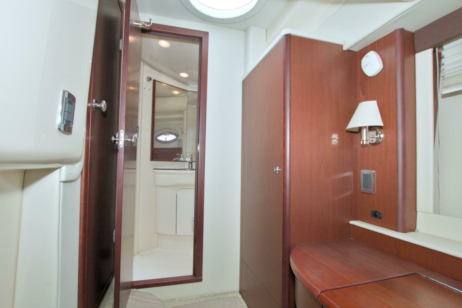 Meridian-441 Sedan 2013-Why Knot Fort Myers-Florida-United States-5794556 | Thumbnail