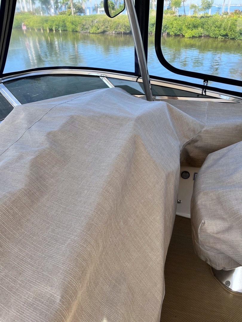 Meridian-441 Sedan 2013-Why Knot Fort Myers-Florida-United States-6003755 | Thumbnail