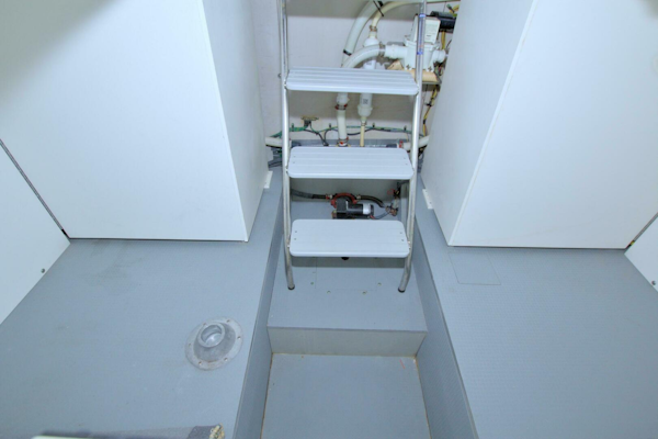 Meridian-441 Sedan 2013-Why Knot Fort Myers-Florida-United States-5794570