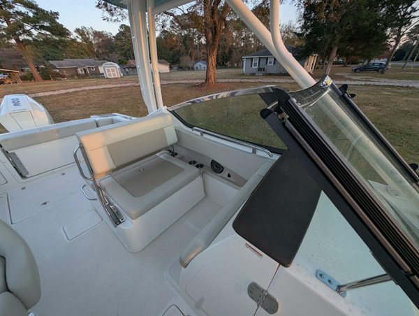 Boston Whaler-240 Vantage 2023-Demo Pay Kinston-North Carolina-United States-5790782