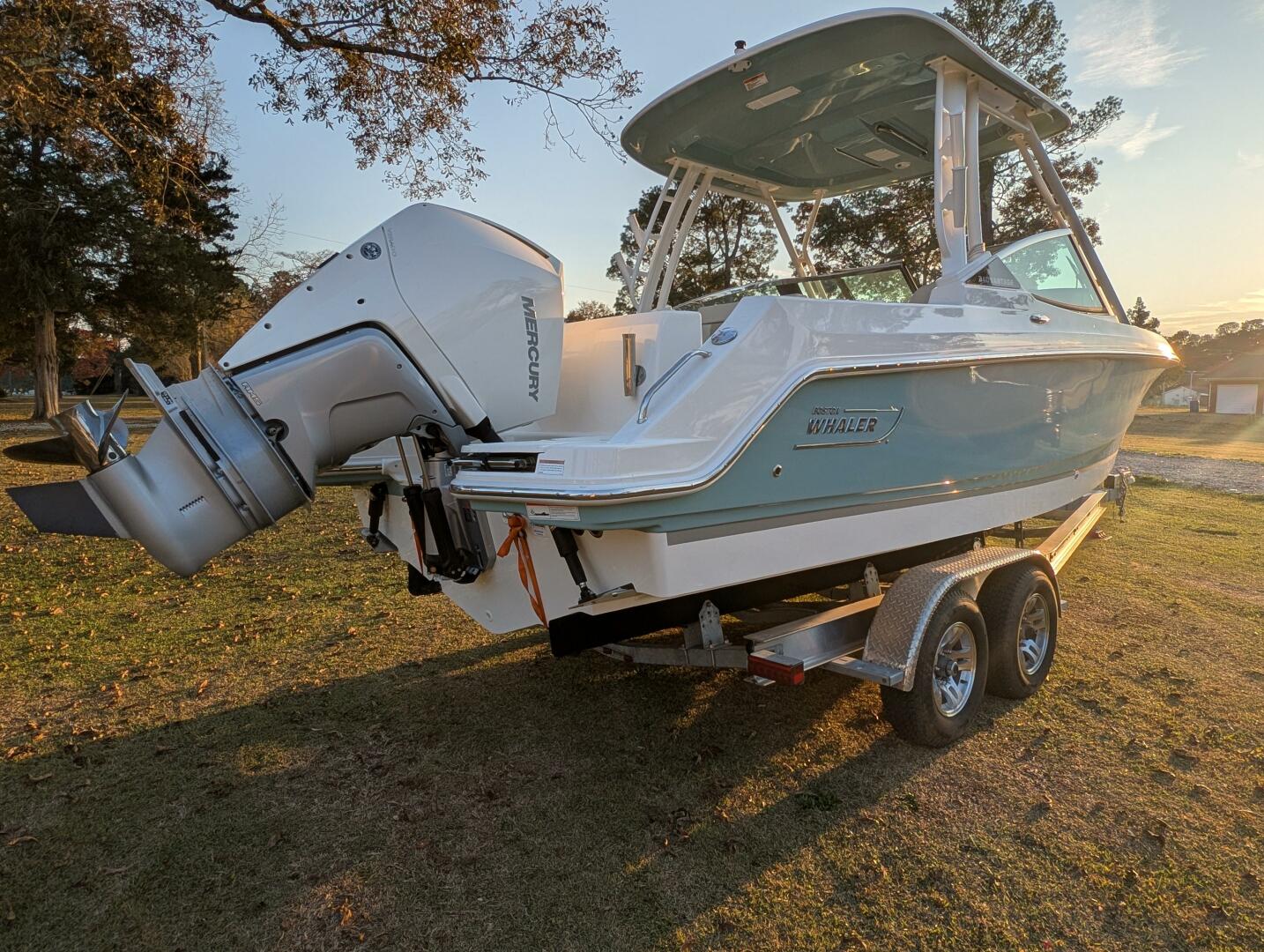 Boston Whaler-240 Vantage 2023-Demo Pay Kinston-North Carolina-United States-5790763 | Thumbnail