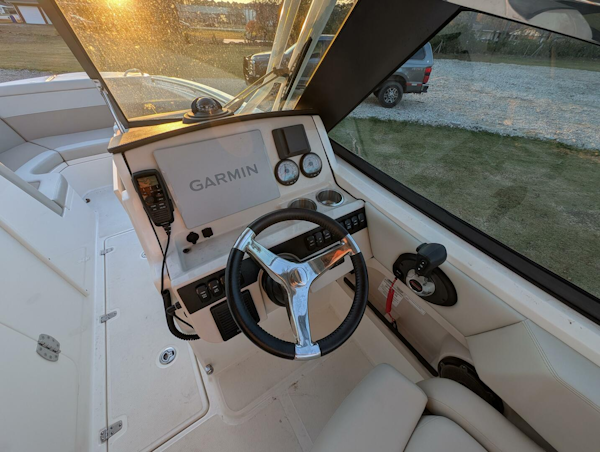 Boston Whaler-240 Vantage 2023-Demo Pay Kinston-North Carolina-United States-5790799