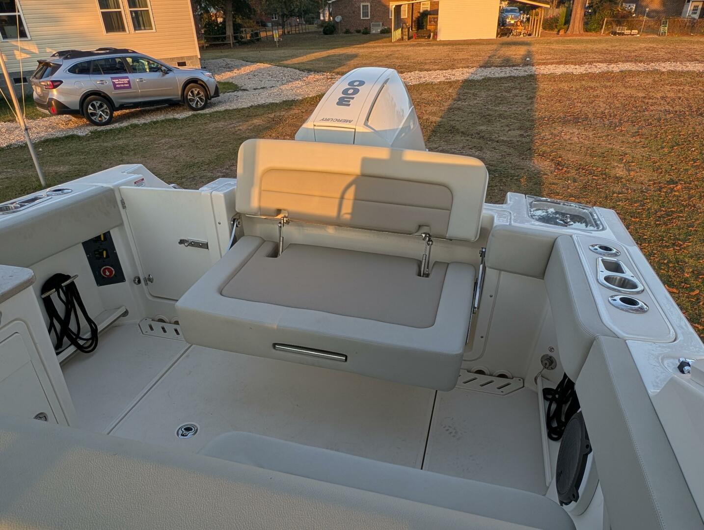 Boston Whaler-240 Vantage 2023-Demo Pay Kinston-North Carolina-United States-5790767 | Thumbnail