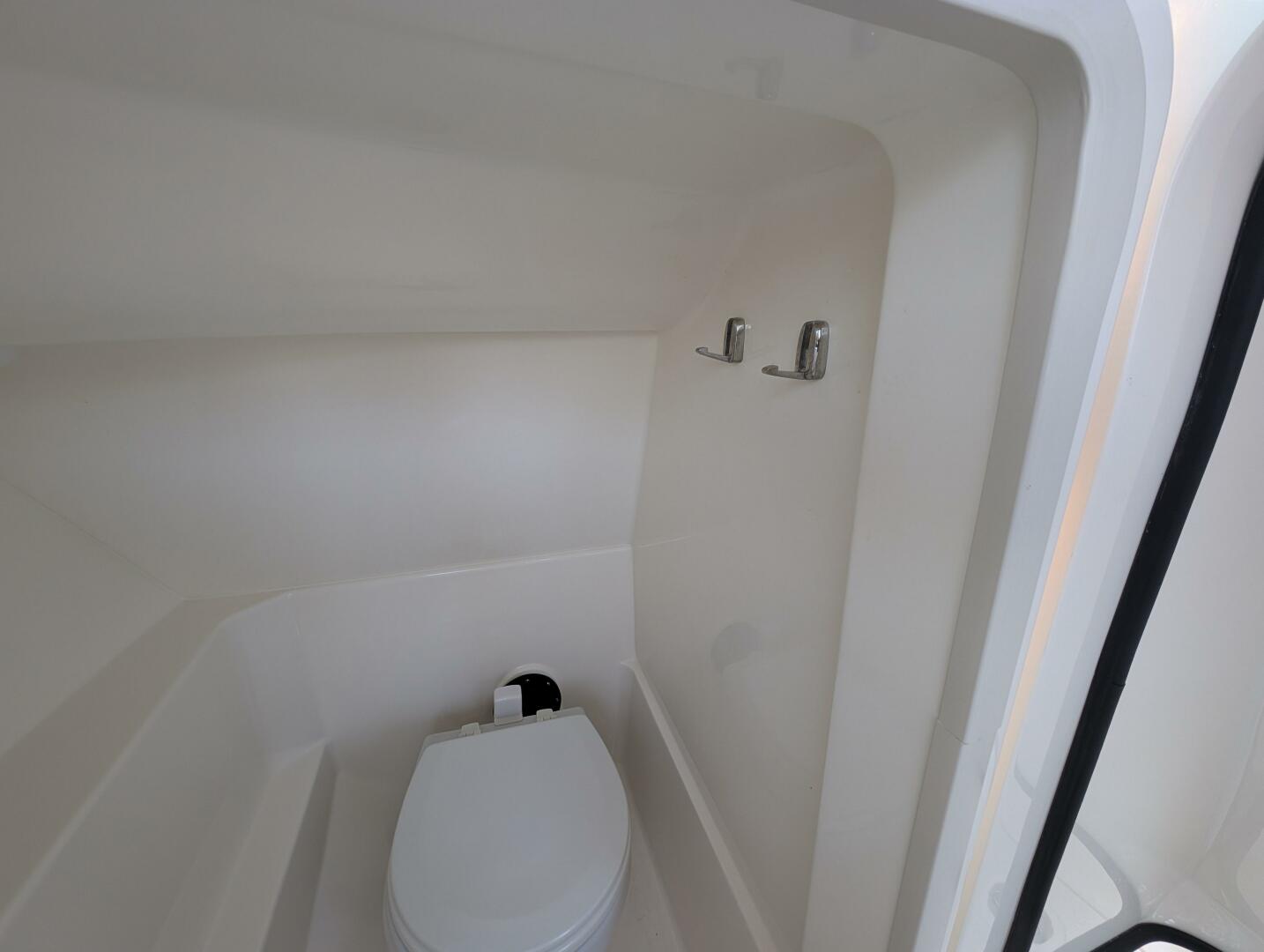 Boston Whaler-240 Vantage 2023-Demo Pay Kinston-North Carolina-United States-5790788 | Thumbnail
