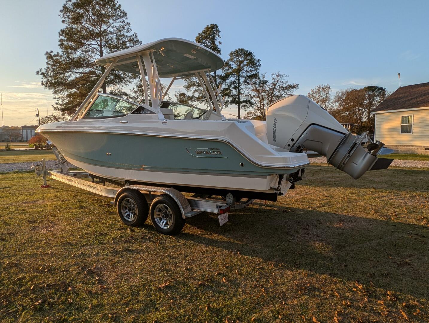 Boston Whaler-240 Vantage 2023-Demo Pay Kinston-North Carolina-United States-5790761 | Thumbnail