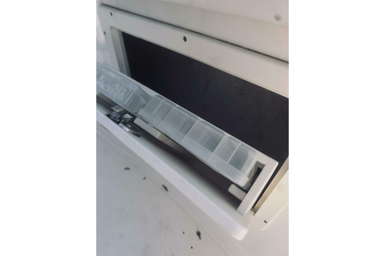 Robalo-R272 Center Console 2022 -Glen Cove-New York-United States-5791413 | Thumbnail