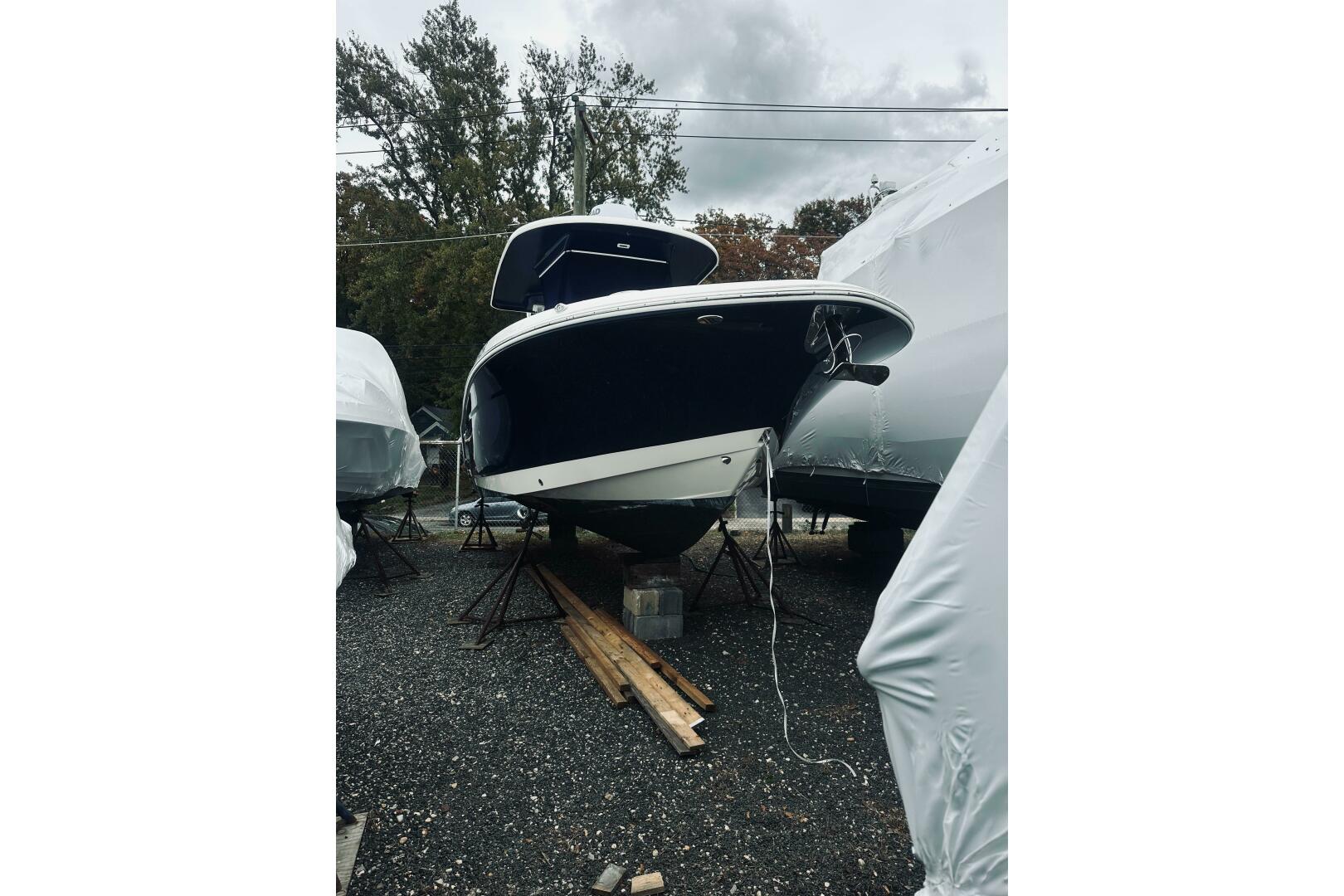 Robalo-R272 Center Console 2022 -Glen Cove-New York-United States-5791426 | Thumbnail