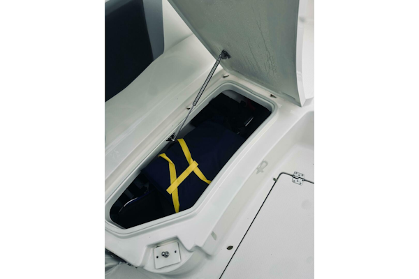 Robalo-R272 Center Console 2022 -Glen Cove-New York-United States-5791482