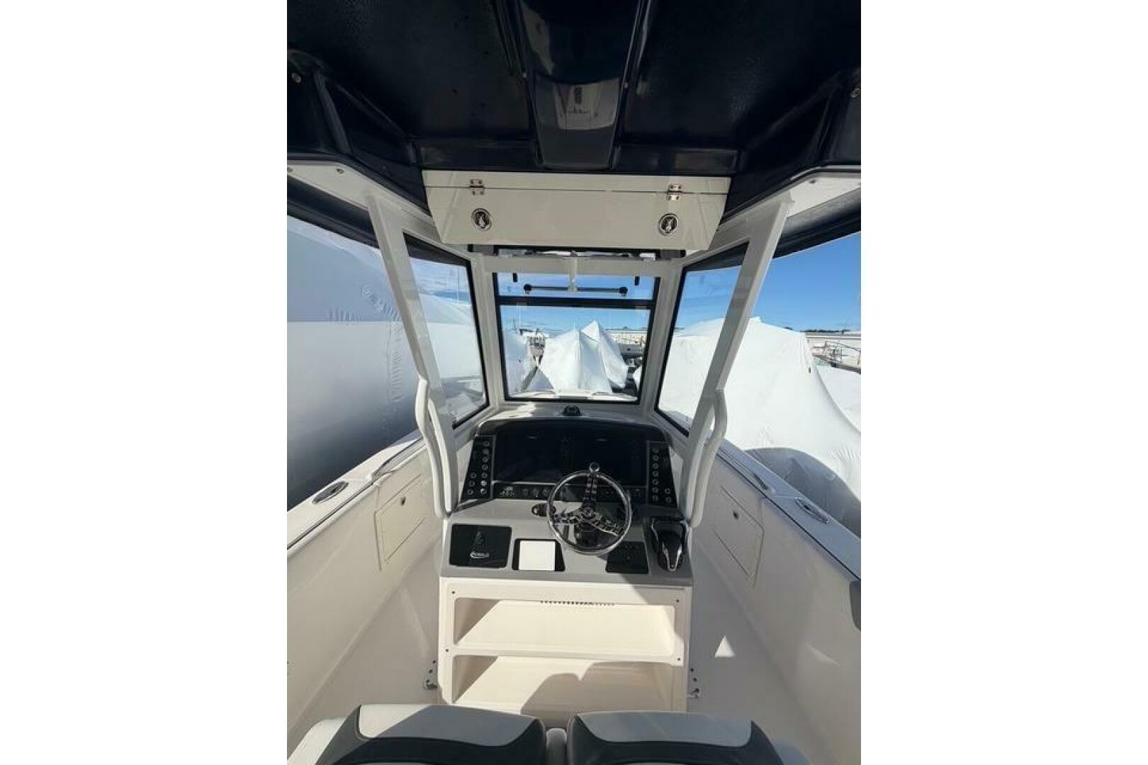 Robalo-R272 Center Console 2022 -Glen Cove-New York-United States-5791395 | Thumbnail