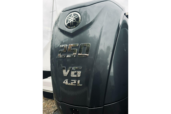 Robalo-R272 Center Console 2022 -Glen Cove-New York-United States-5791436