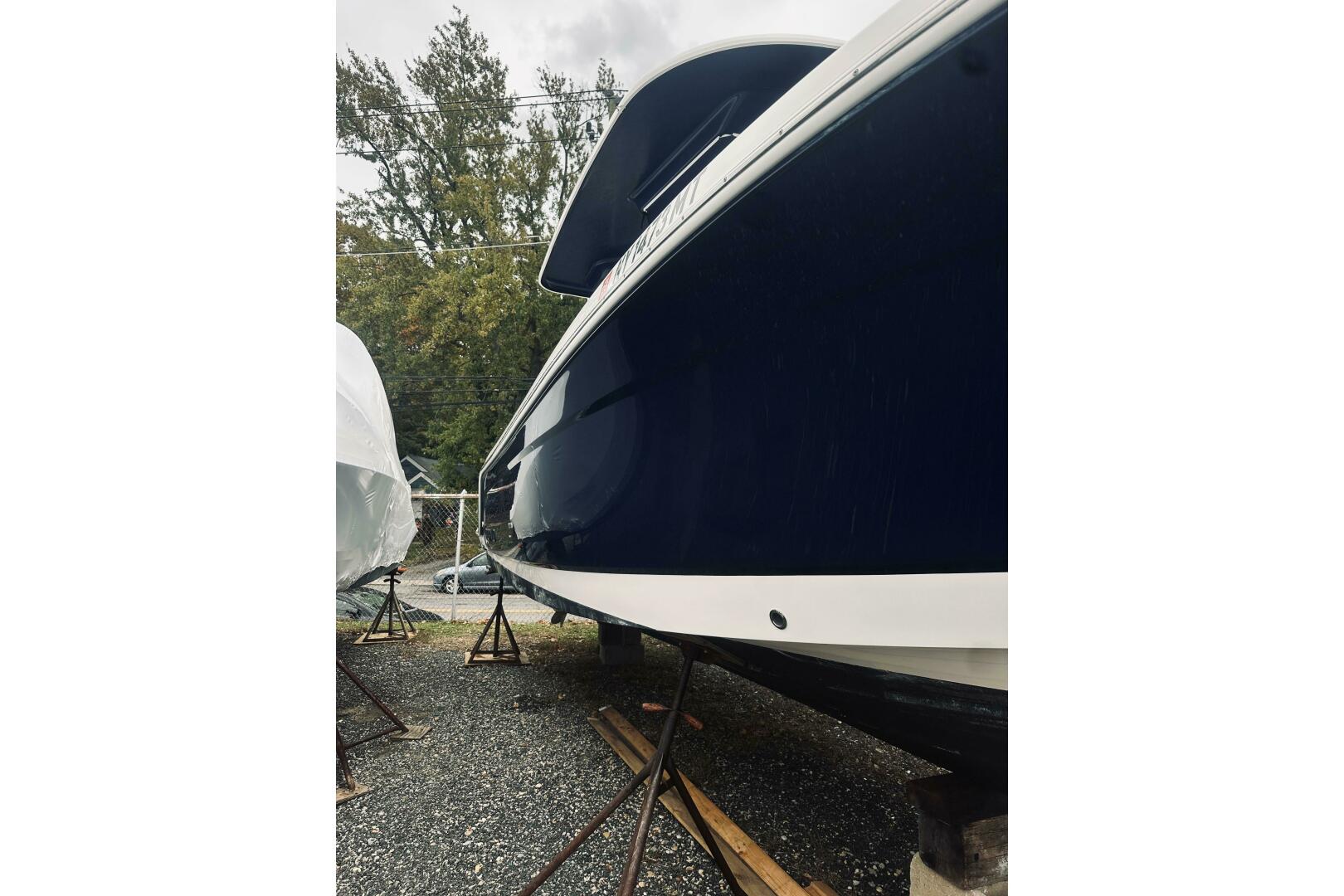 Robalo-R272 Center Console 2022 -Glen Cove-New York-United States-5791428 | Thumbnail