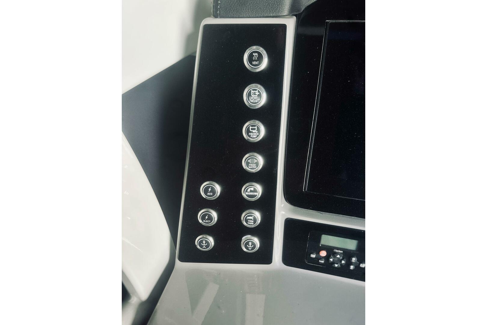 Robalo-R272 Center Console 2022 -Glen Cove-New York-United States-5791416 | Thumbnail