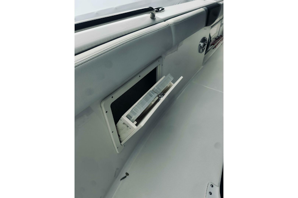 Robalo-R272 Center Console 2022 -Glen Cove-New York-United States-5791474