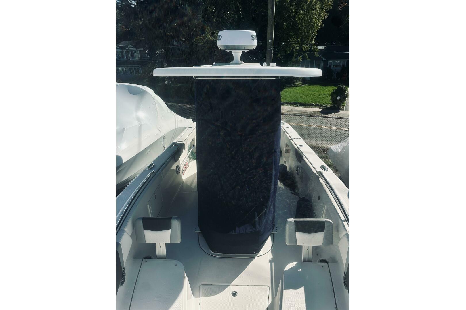 Robalo-R272 Center Console 2022 -Glen Cove-New York-United States-5791410 | Thumbnail
