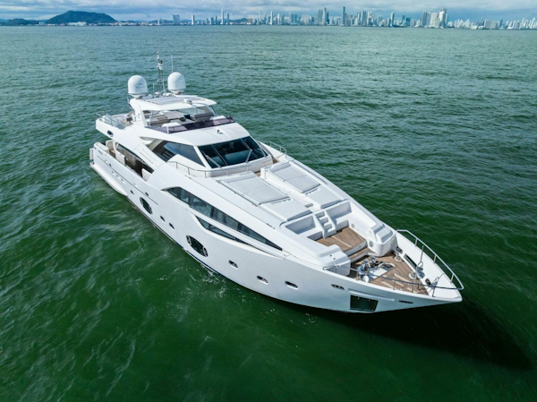 Custom Line-100 2014-SHA SHA SHA IV Panama City-Panama-5819001