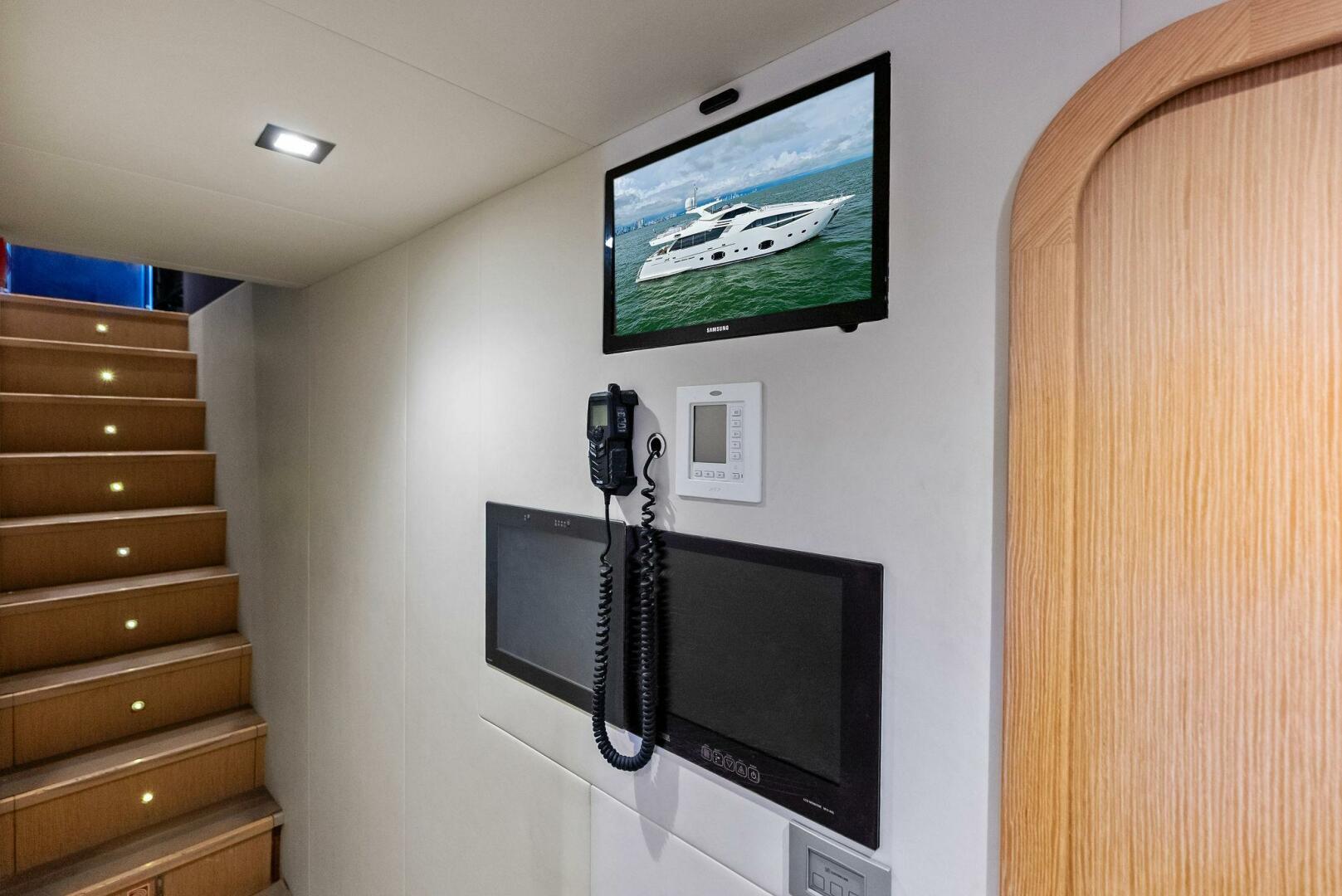 Custom Line-100 2014-SHA SHA SHA IV Panama City-Panama-5819067 | Thumbnail