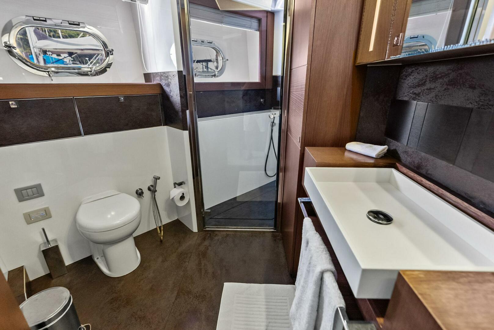 Custom Line-100 2014-SHA SHA SHA IV Panama City-Panama-5819066 | Thumbnail