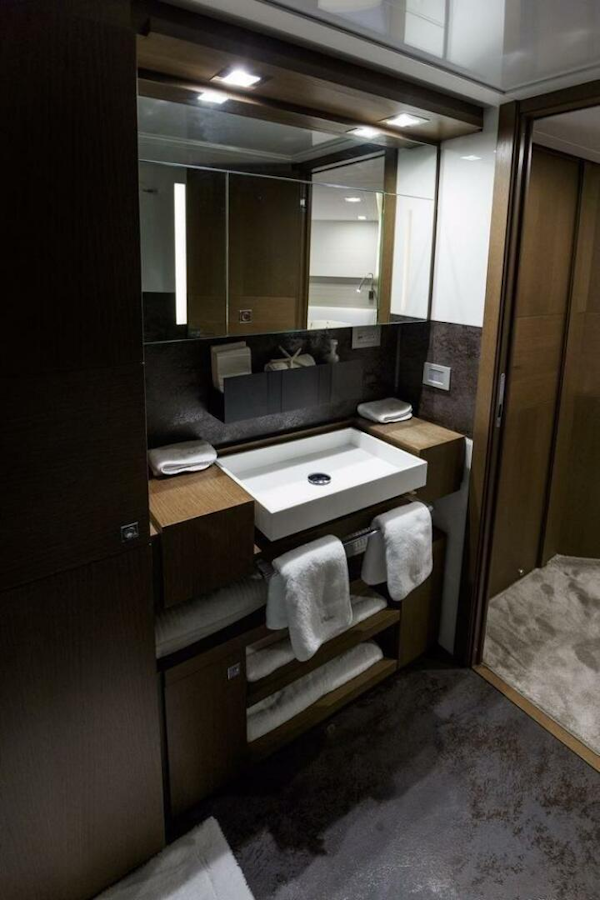 Custom Line-100 2014-SHA SHA SHA IV Panama City-Panama-5791548