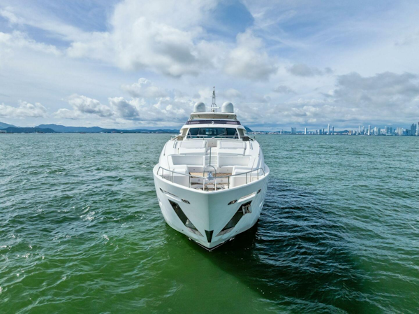 Custom Line-100 2014-SHA SHA SHA IV Panama City-Panama-5819004