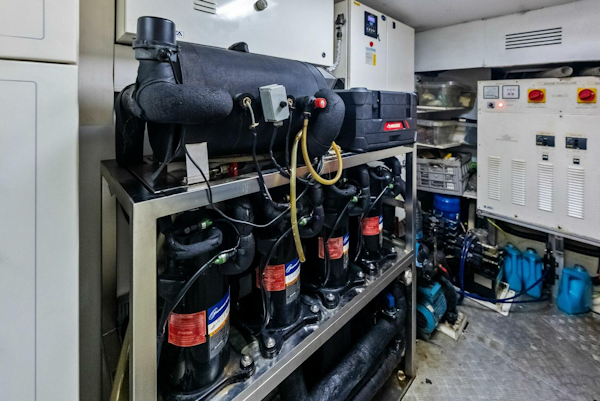 Custom Line-100 2014-SHA SHA SHA IV Panama City-Panama-5819080