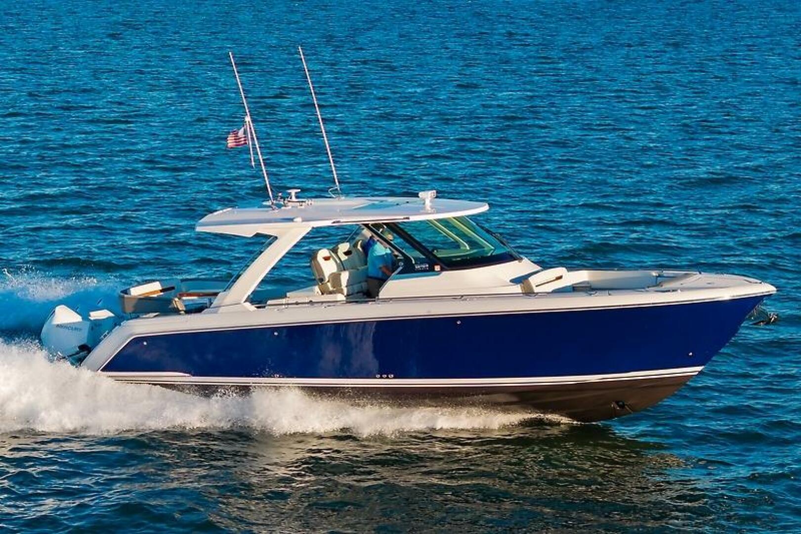 Tiara Yachts-38 LS 2023-Natalee Hampton-Virginia-United States-0005458706-5791569 | Thumbnail