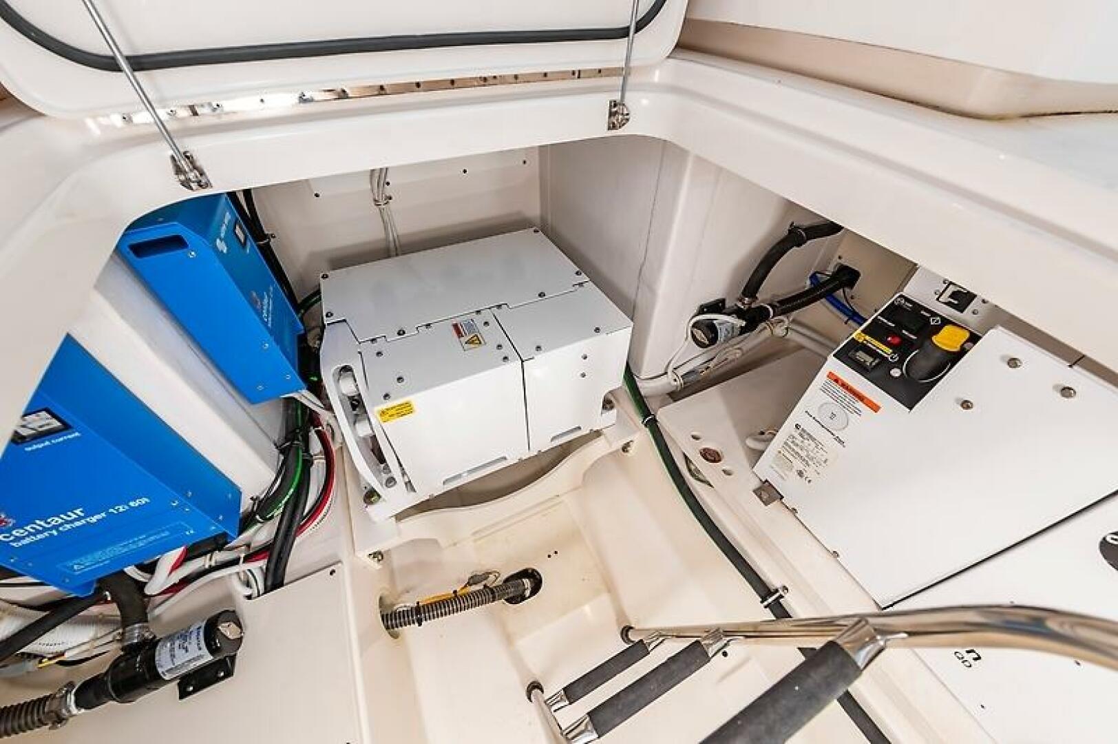 Tiara Yachts-38 LS 2023-Natalee Hampton-Virginia-United States-0005458745-5791605 | Thumbnail