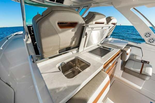 Tiara Yachts-38 LS 2023-Natalee Hampton-Virginia-United States-0005458717-5791581