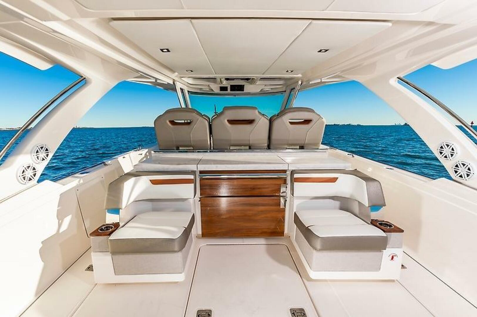 Tiara Yachts-38 LS 2023-Natalee Hampton-Virginia-United States-0005458718-5791584 | Thumbnail