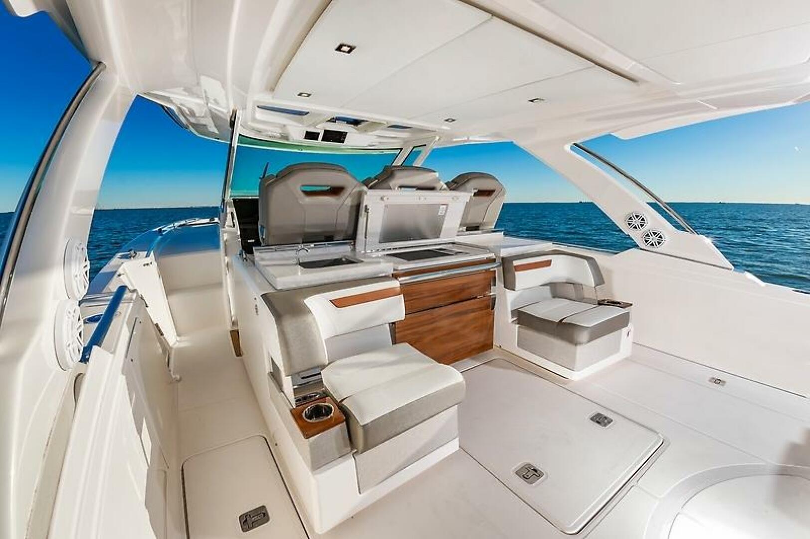 Tiara Yachts-38 LS 2023-Natalee Hampton-Virginia-United States-0005458661-5791580 | Thumbnail