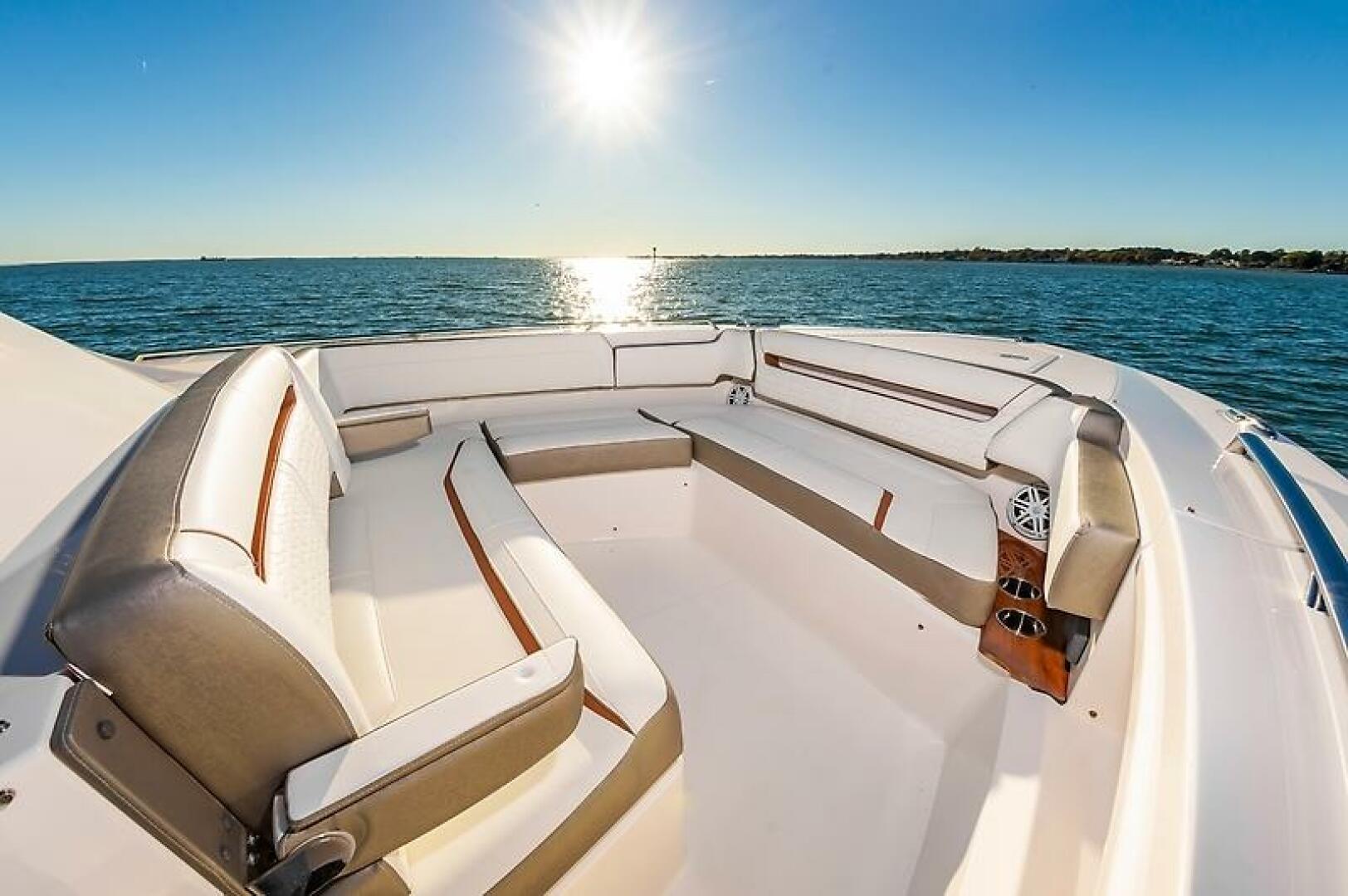 Tiara Yachts-38 LS 2023-Natalee Hampton-Virginia-United States-0005458725-5791591 | Thumbnail
