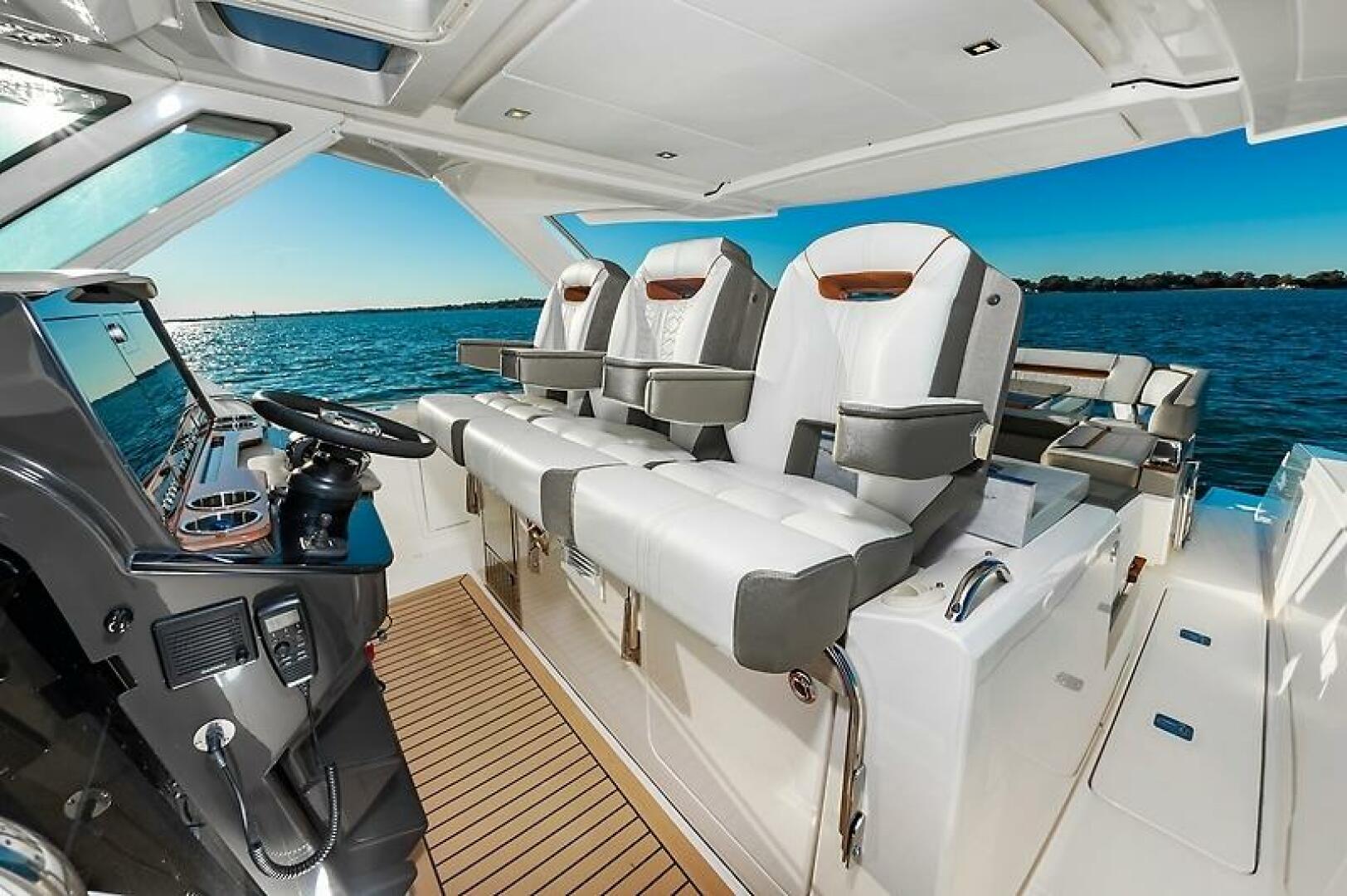 Tiara Yachts-38 LS 2023-Natalee Hampton-Virginia-United States-0005458660-5791578 | Thumbnail