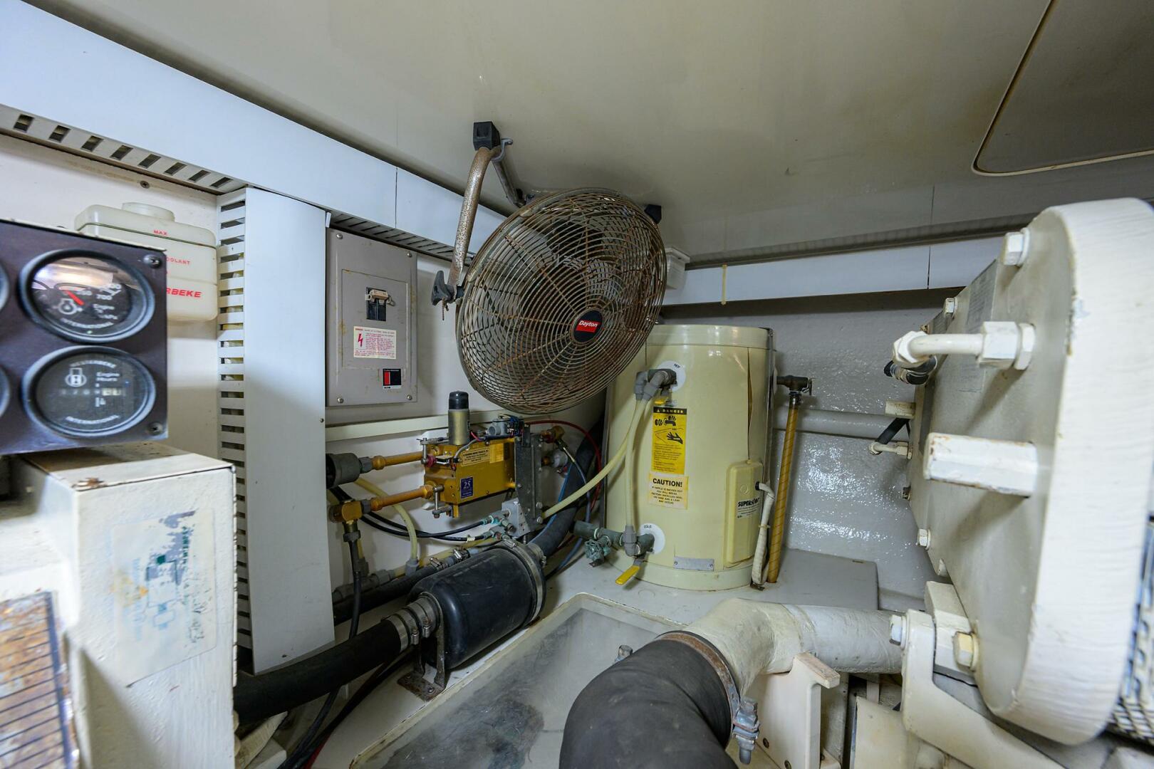 Post-50 Convertible 1998-SEANYLE Ft Pierce-Florida-United States-Post 50 SEANYLE  Engine Room-5792335 | Thumbnail