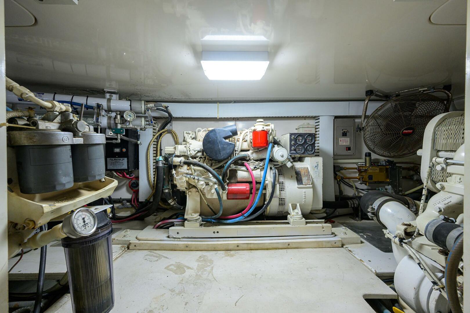 Post-50 Convertible 1998-SEANYLE Ft Pierce-Florida-United States-Post 50 SEANYLE  Engine Room-5792334 | Thumbnail