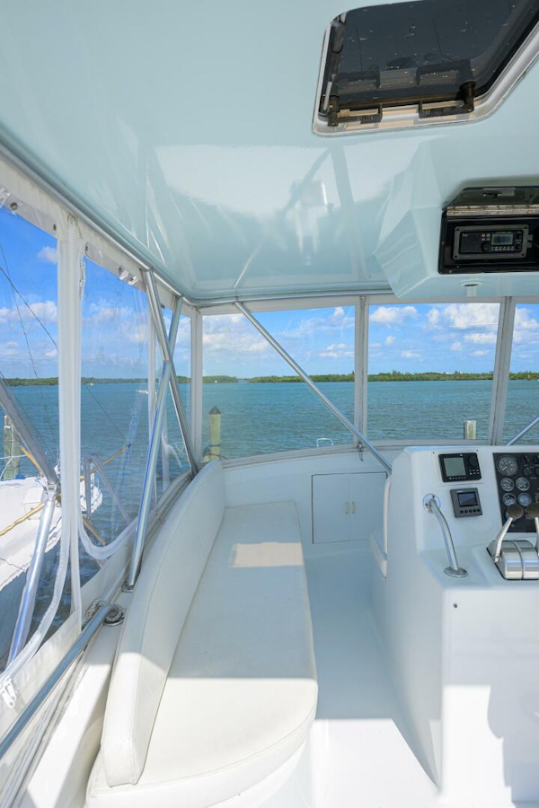 Post-50 Convertible 1998-SEANYLE Ft Pierce-Florida-United States-Post 50 SEANYLE  Flybridge Helm-5792284