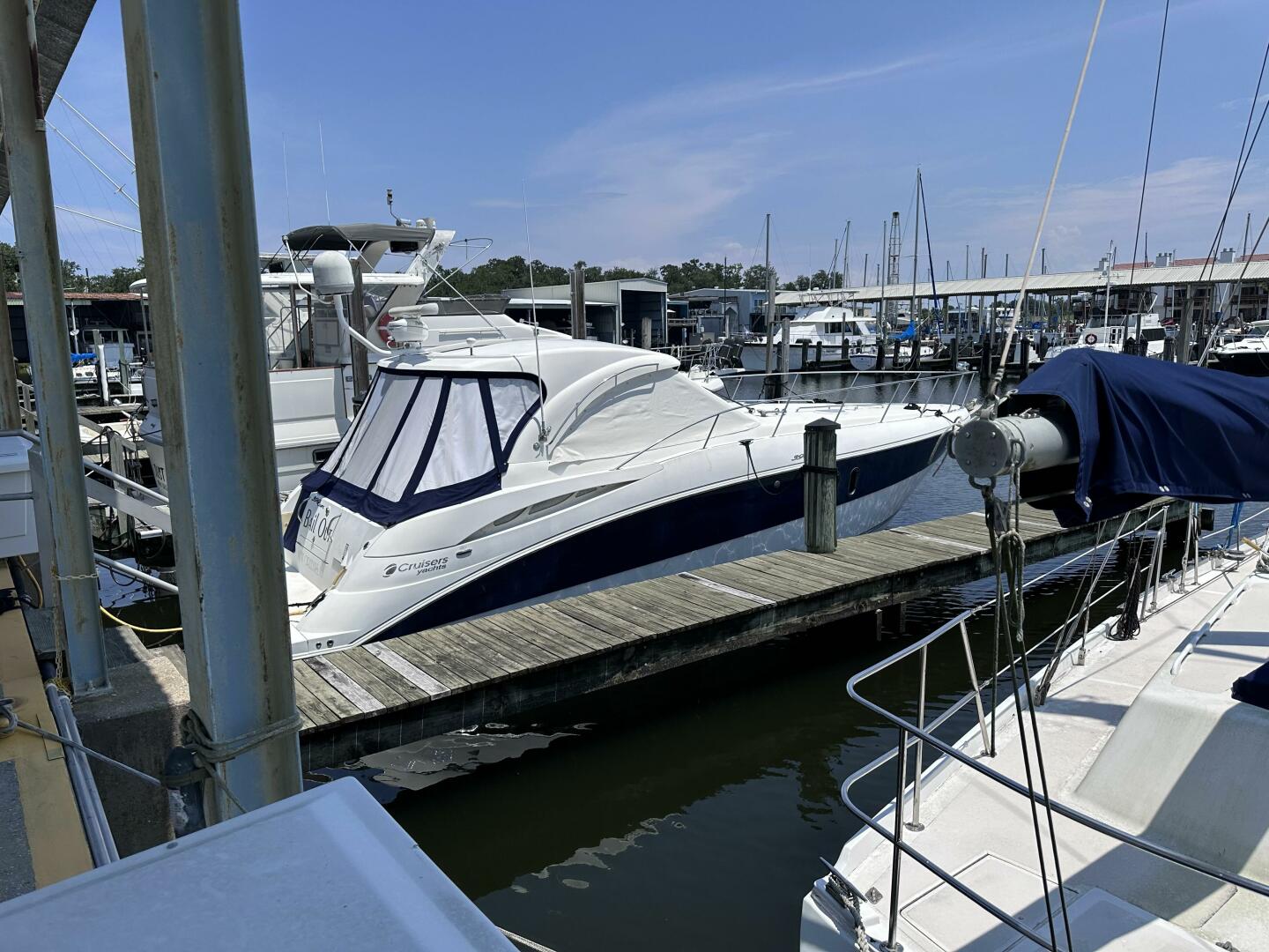 Cruisers Yachts-390 Sport Coupe 2008-Bail Out New Orleans-Louisiana-United States-Cruisers 390 Sport Coupe-5792775 | Thumbnail