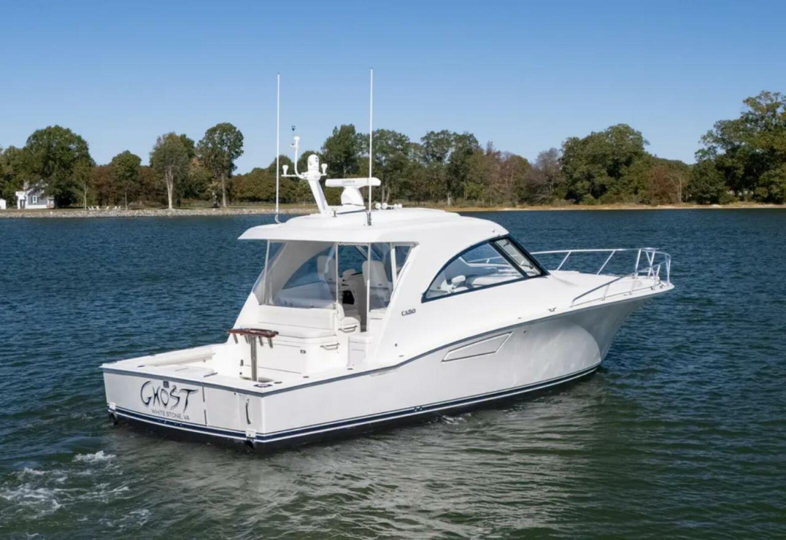 Cabo-40 Hardtop Express 2013-Ghost White Stone-Virginia-United States-5797293 | Thumbnail