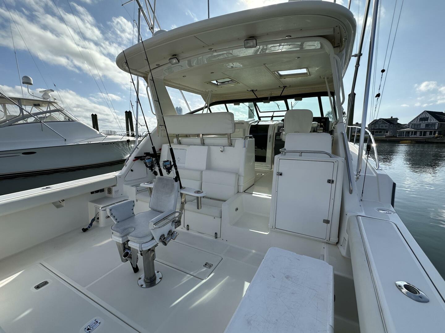 Tiara Yachts-4300 Open 2001 -Branford-Connecticut-United States-5796172 | Thumbnail