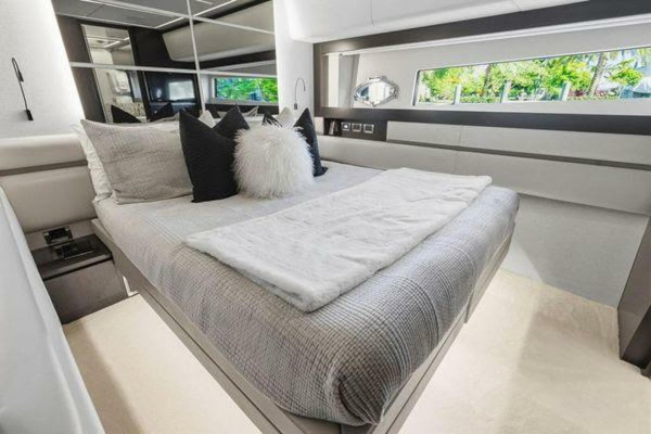 Pershing 2019 -Fort Lauderdale-Florida-United States-5796389