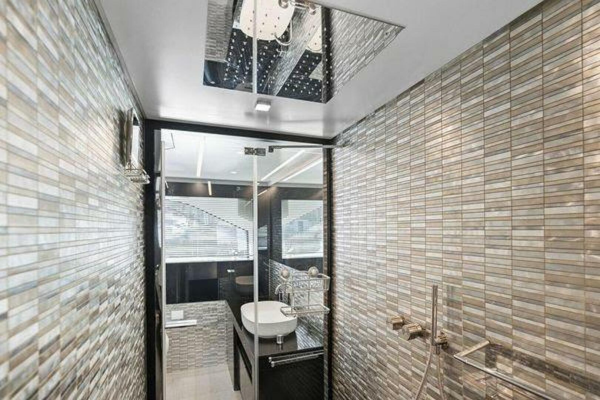 Pershing 2019 -Fort Lauderdale-Florida-United States-5796397