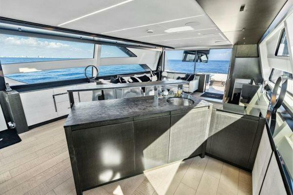 Pershing 2019 -Fort Lauderdale-Florida-United States-5796383