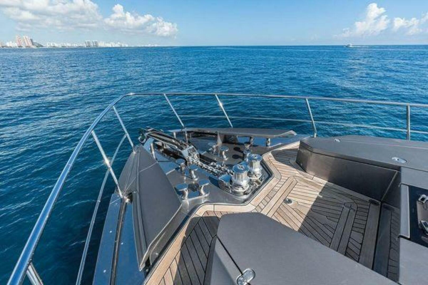 Pershing 2019 -Fort Lauderdale-Florida-United States-5796338