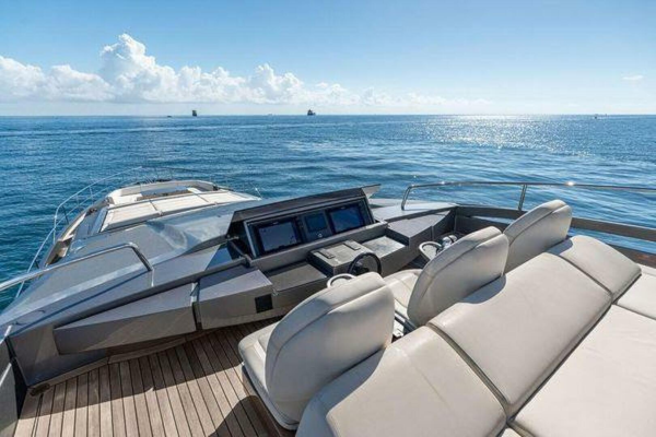 Pershing 2019 -Fort Lauderdale-Florida-United States-5796349