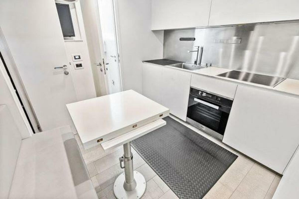 Pershing 2019 -Fort Lauderdale-Florida-United States-5796410