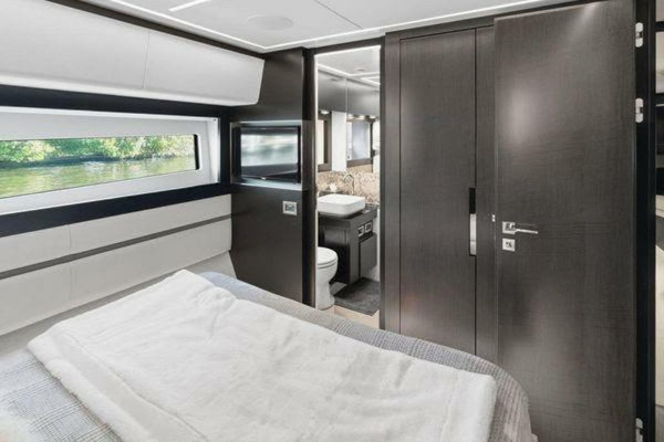 Pershing 2019 -Fort Lauderdale-Florida-United States-5796390