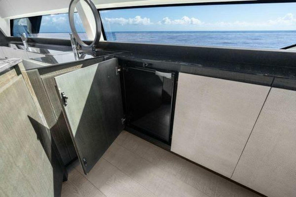 Pershing 2019 -Fort Lauderdale-Florida-United States-5796376
