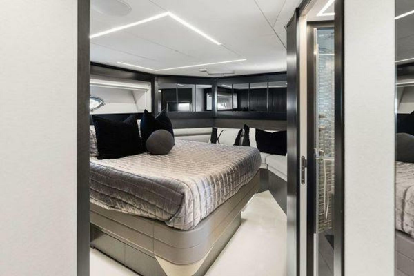 Pershing 2019 -Fort Lauderdale-Florida-United States-5796384