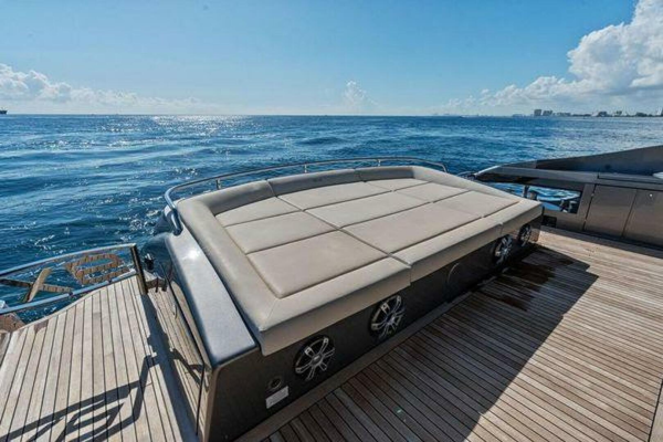 Pershing 2019 -Fort Lauderdale-Florida-United States-5796359