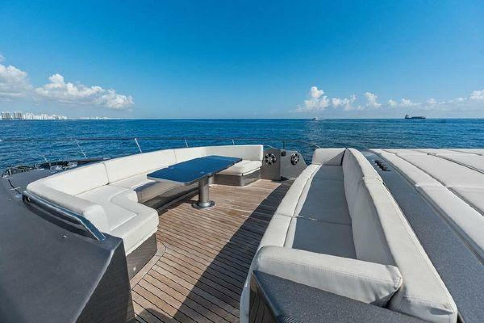 Pershing 2019 -Fort Lauderdale-Florida-United States-5796340 | Thumbnail