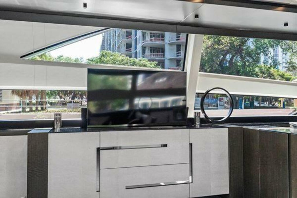 Pershing 2019 -Fort Lauderdale-Florida-United States-5796405