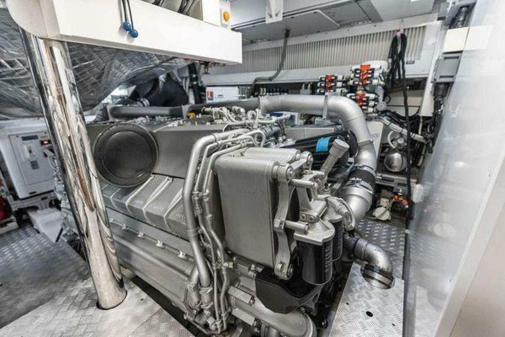Pershing 2019 -Fort Lauderdale-Florida-United States-5796415 | Thumbnail